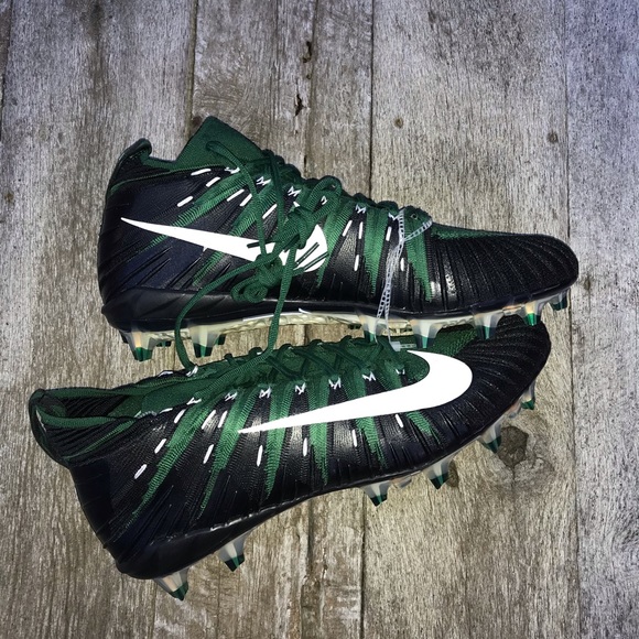 nike low top cleats